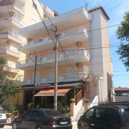 Christos Apartments Sarande Exterior photo